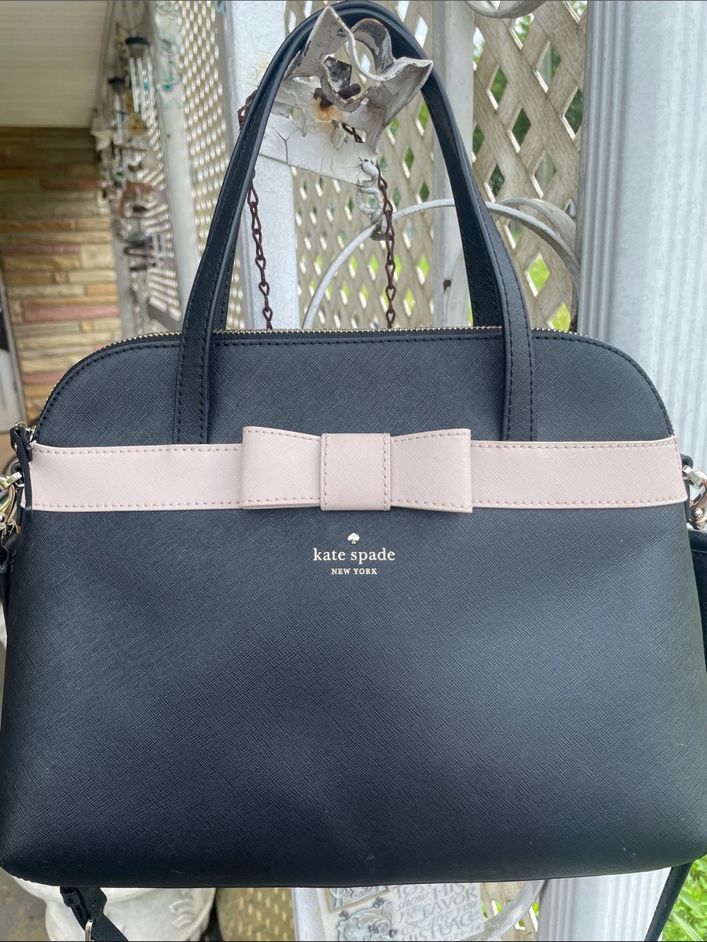 NWOT Kate Spade Black and Blush Bow Satchel with Detachable Strap - Picture 2 of 7